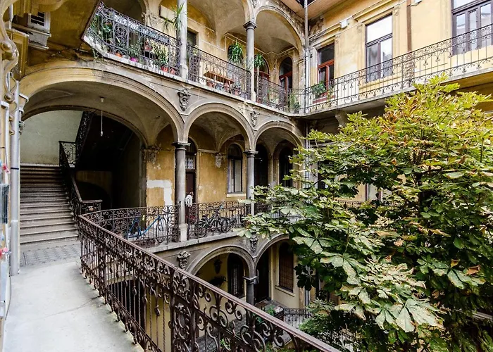 Downtown Park * Budapest